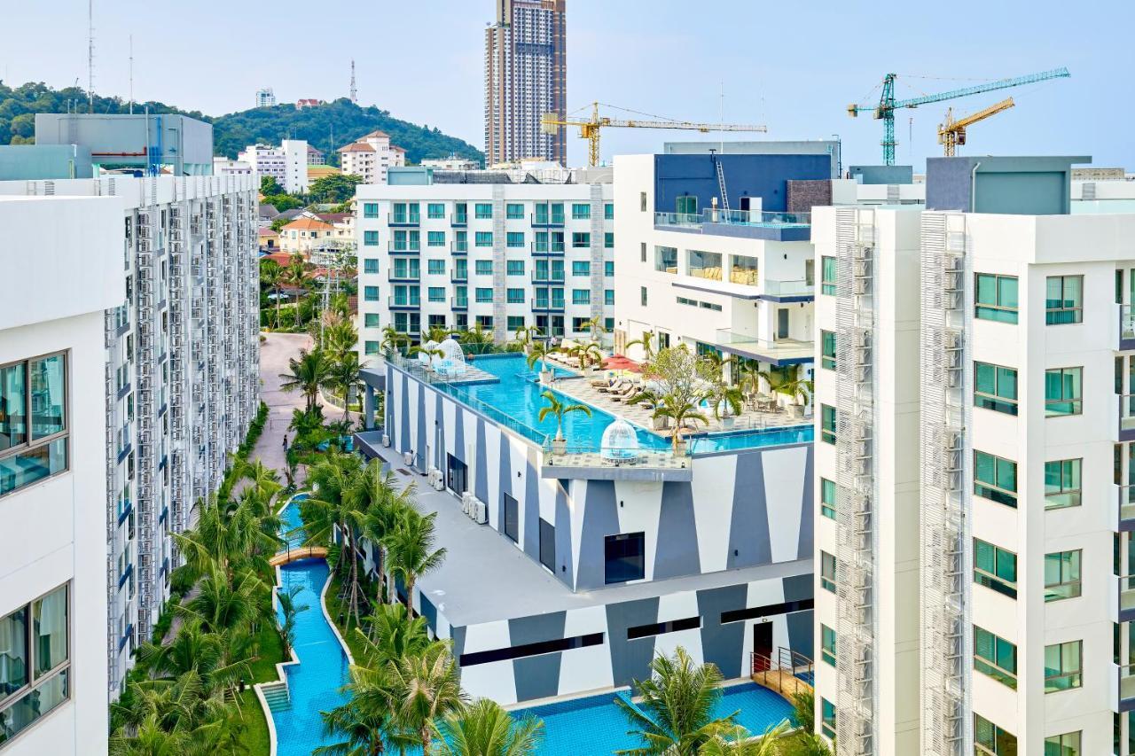 Arcadia Beach Resort Bytech Патая Екстериор снимка